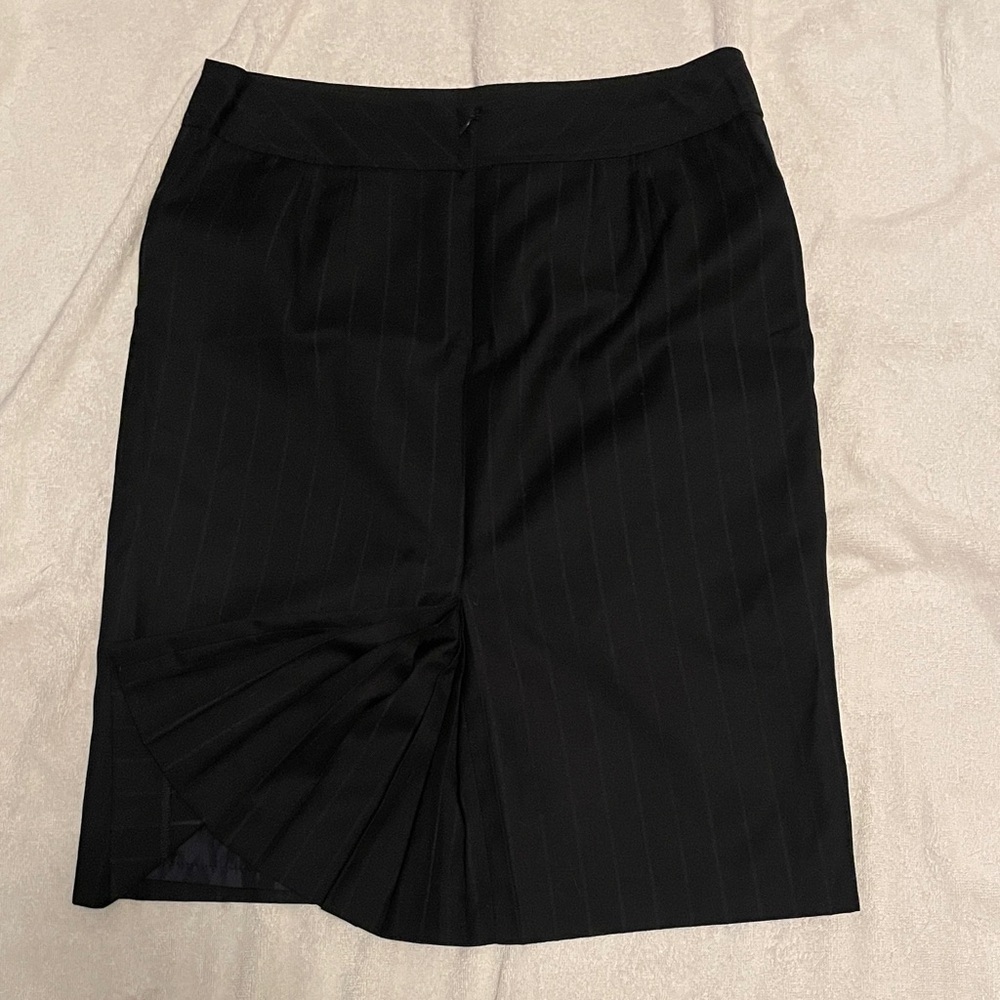 Ann Taylor Black Pencil Skirt - Picture 3 of 4